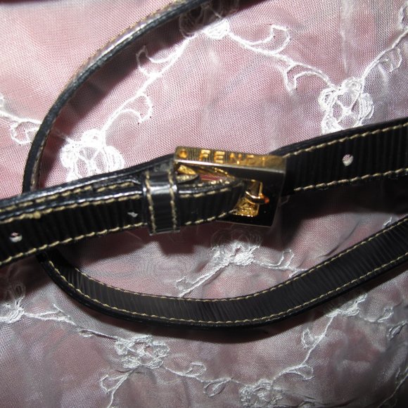 ❤️Authentic FENDI Pequin Flap Canvas Leather Shoulder CrossBody Bag Purse - Picture 14 of 14